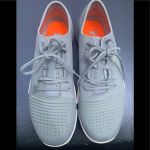 Under armor tribase athletic shoe